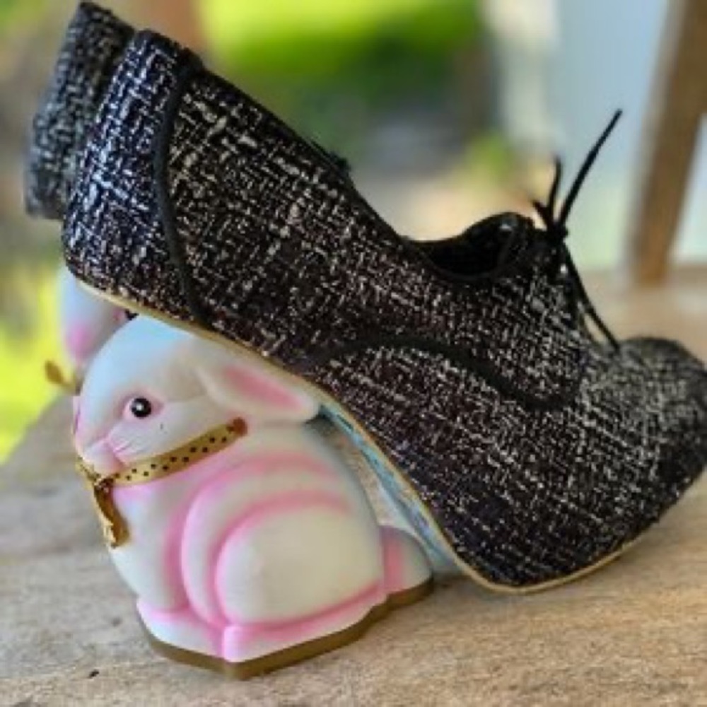 ISO!! Irregular Choice Flopsy heels!! Any color! Size 42